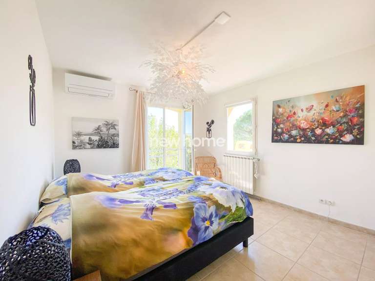Villa Salernes - 3 chambres - 147m²