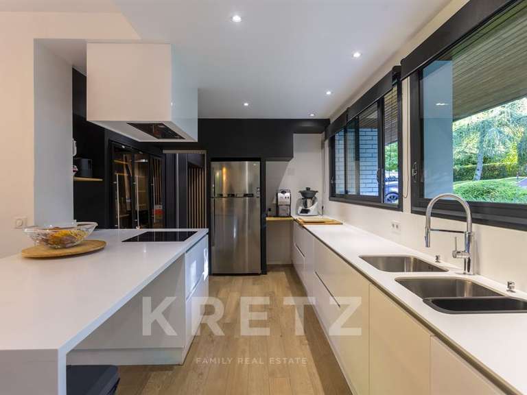 Maison Saleux - 5 chambres - 196m²