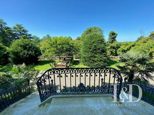 Château Salies-de-Béarn - 8 chambres - 520m²