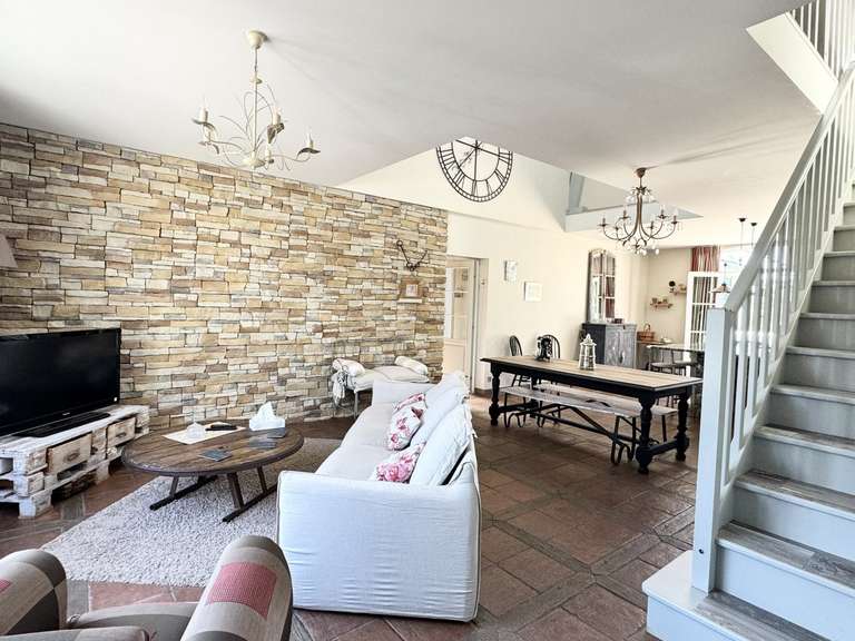 House Salies-de-Béarn - 8 bedrooms - 238m²