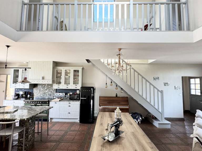 Maison Salies-de-Béarn - 8 chambres - 238m²