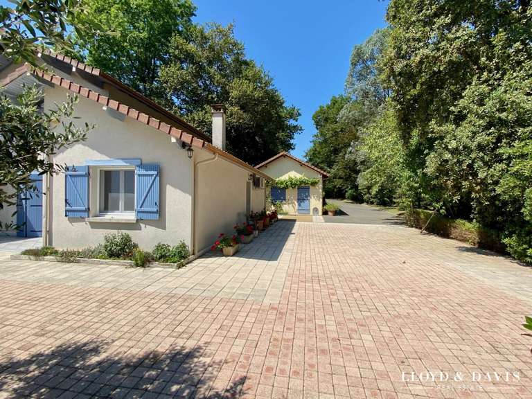 House Salies-de-Béarn - 5 bedrooms - 162m²