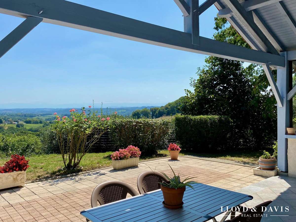 House Salies-de-Béarn