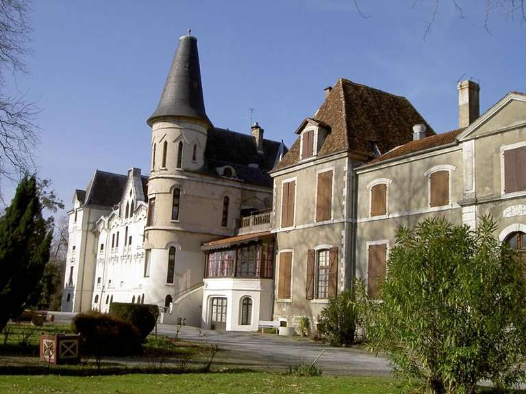 Propriété Salies-de-Béarn - 46 chambres