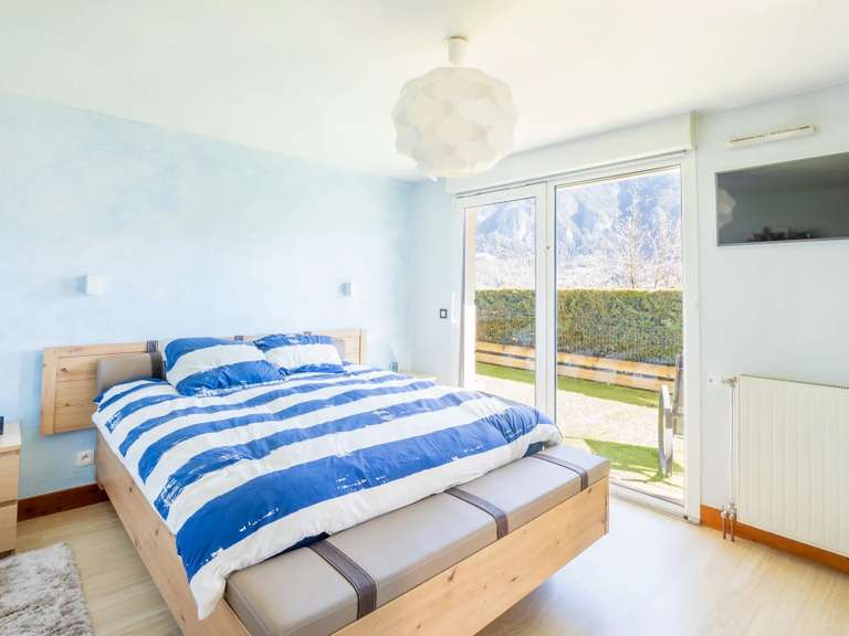 Appartement Sallanches - 3 chambres - 145m²