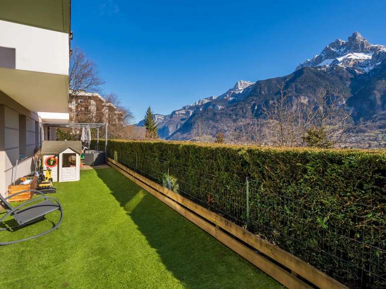 Appartement Sallanches - 3 chambres - 145m²