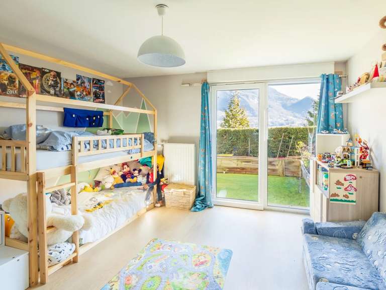 Appartement Sallanches - 3 chambres - 145m²