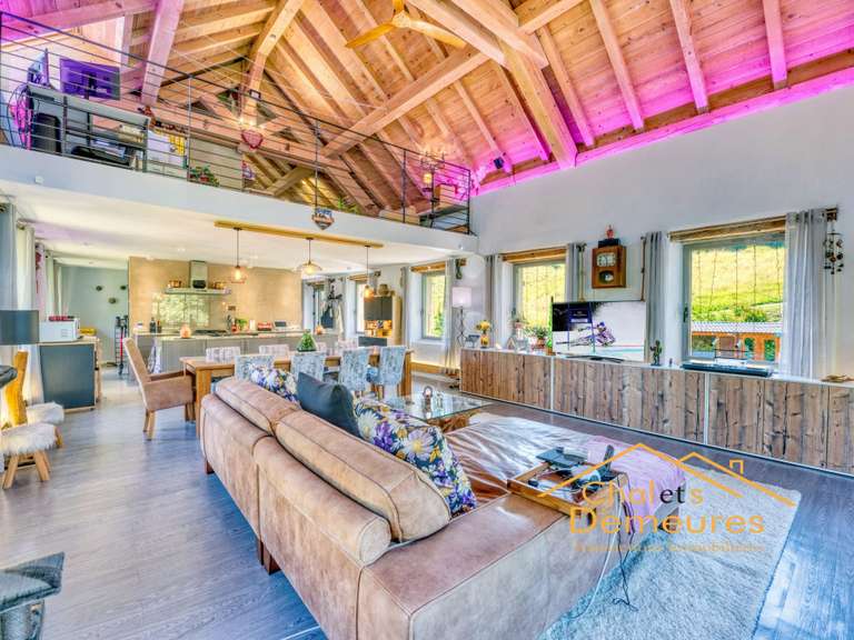 Maison Sallanches - 6 chambres - 341m²
