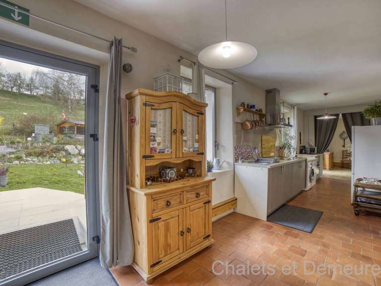 Maison Sallanches - 6 chambres - 341m²