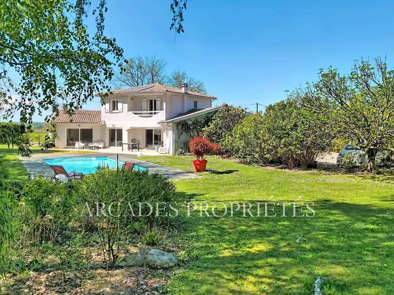 Maison Salleboeuf - 5 chambres - 172m²