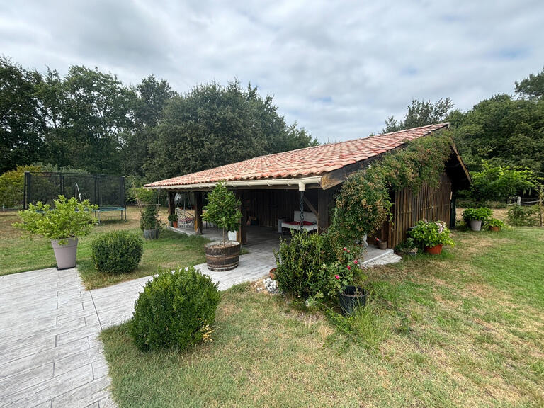 Maison Salles - 4 chambres - 145m²