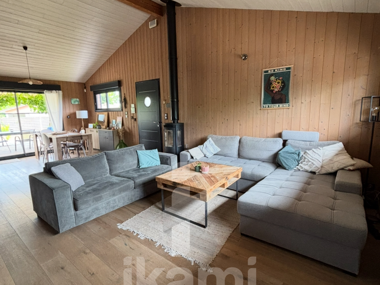 Maison Salles - 5 chambres - 147m²