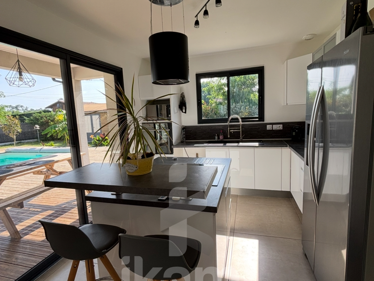 Maison Salles - 4 chambres - 134m²
