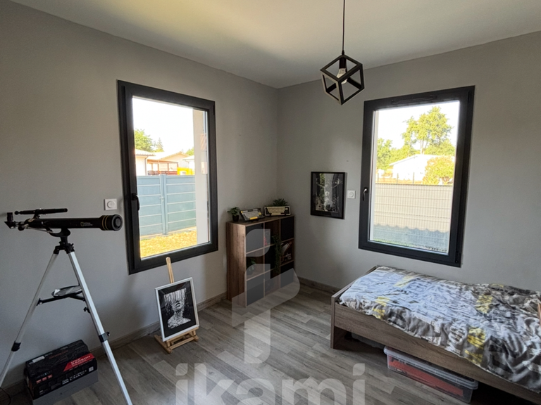 Maison Salles - 4 chambres - 134m²