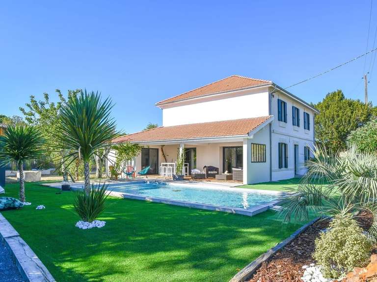 Villa Salles - 4 chambres - 176m²
