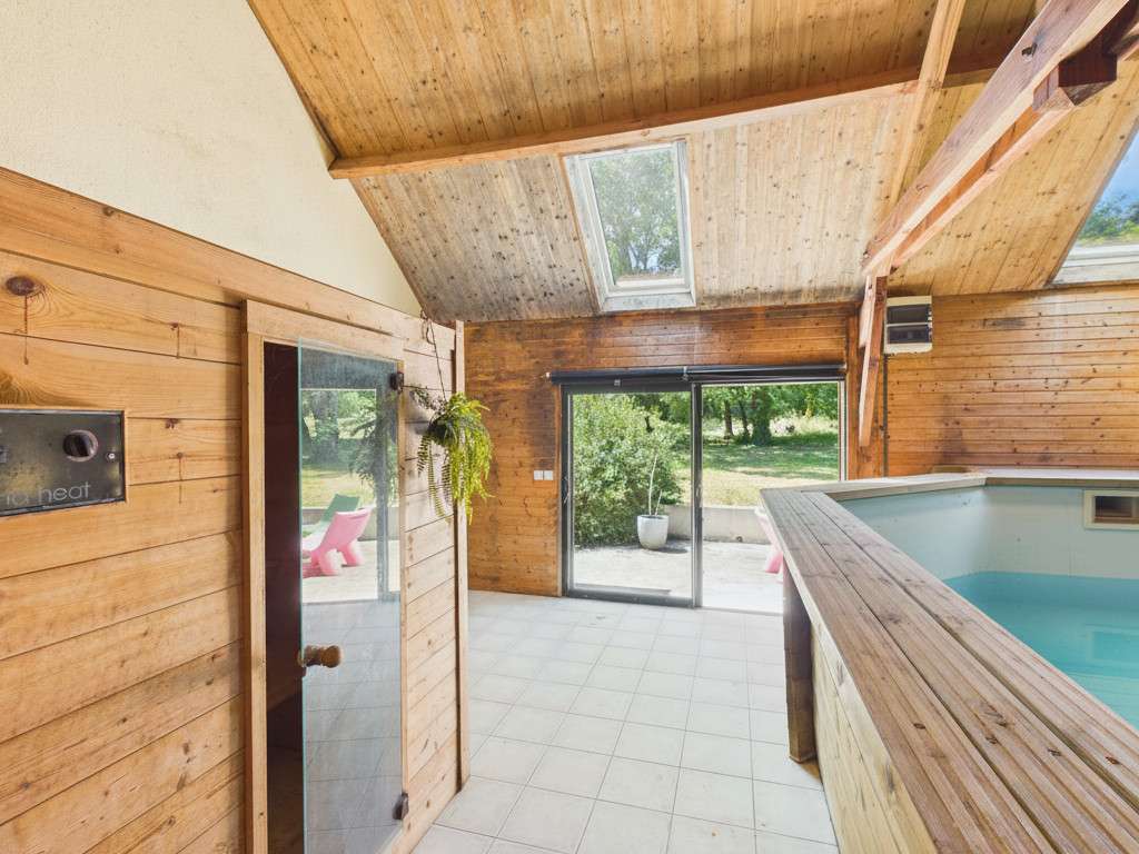 House Salles-la-Source