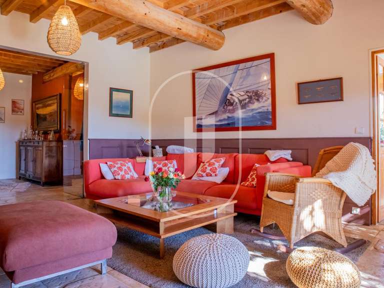 Maison Salles-sous-Bois - 8 chambres - 493m²