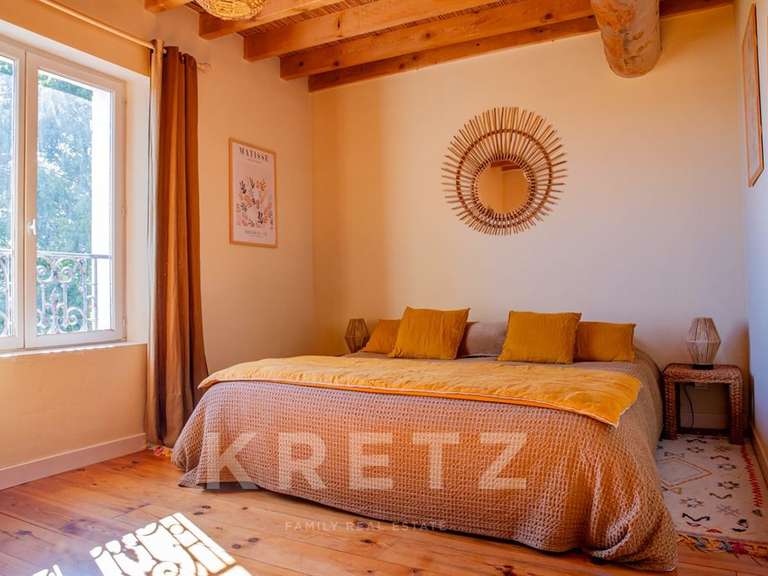 Maison Salles-sous-Bois - 8 chambres - 533m²