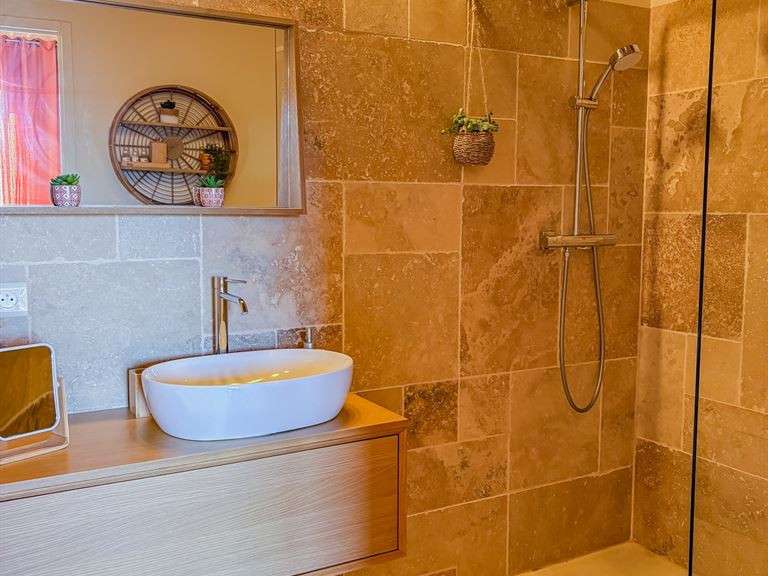 Maison Salles-sous-Bois - 8 chambres - 533m²