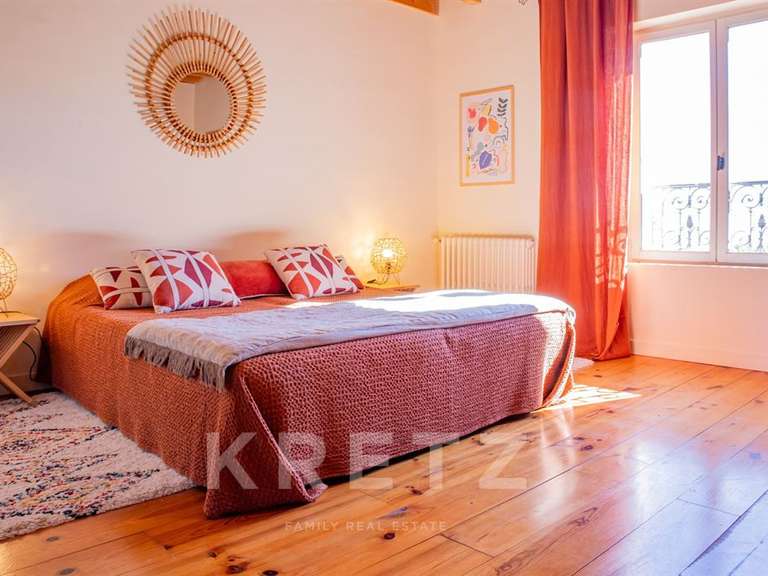 Maison Salles-sous-Bois - 8 chambres - 533m²