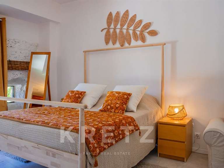 Maison Salles-sous-Bois - 8 chambres - 533m²