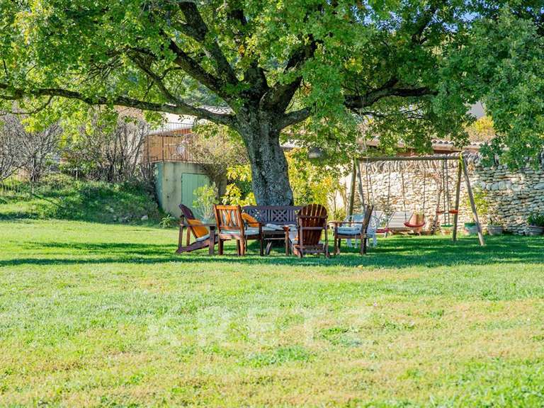 Maison Salles-sous-Bois - 8 chambres - 533m²