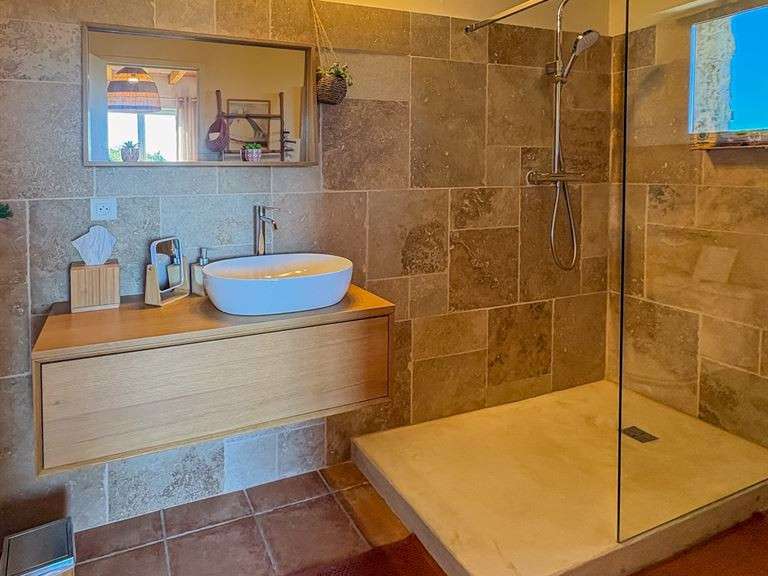 Maison Salles-sous-Bois - 8 chambres - 533m²