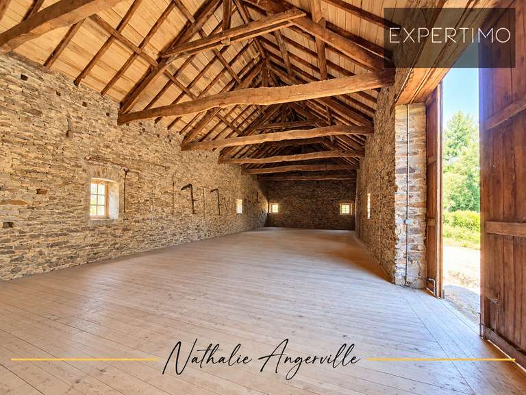 Maison Salmiech - 5 chambres - 283m²