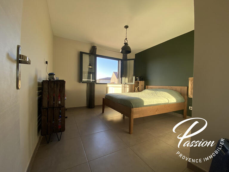 Maison Salon-de-Provence - 8 chambres - 264m²