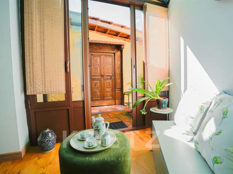 Maison Salon-de-Provence - 6 chambres - 254m²