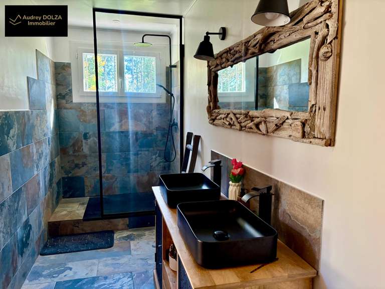 Maison Salon-de-Provence - 7 chambres - 310m²