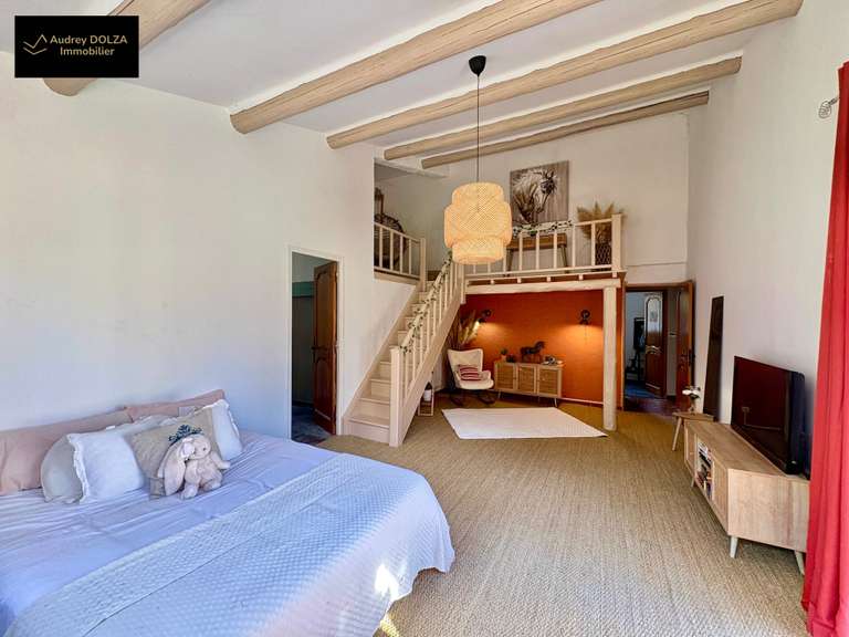 Maison Salon-de-Provence - 7 chambres - 310m²