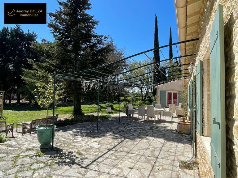 Maison Salon-de-Provence - 7 chambres - 310m²