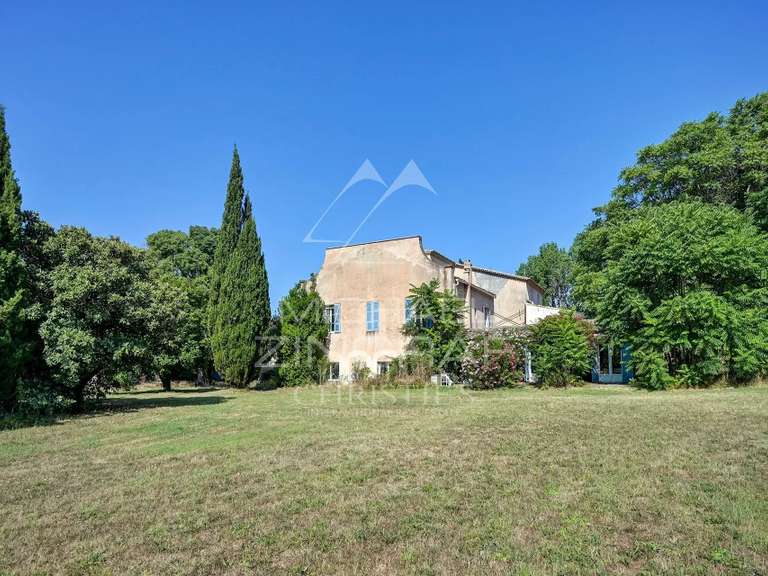 Propriété Salon-de-Provence - 7 chambres - 1100m²
