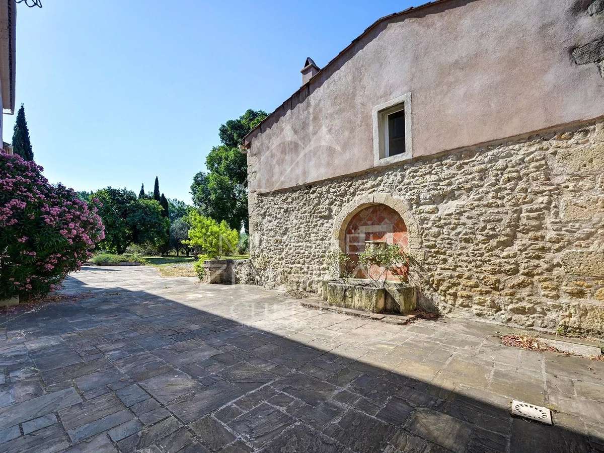 Property Salon-de-Provence