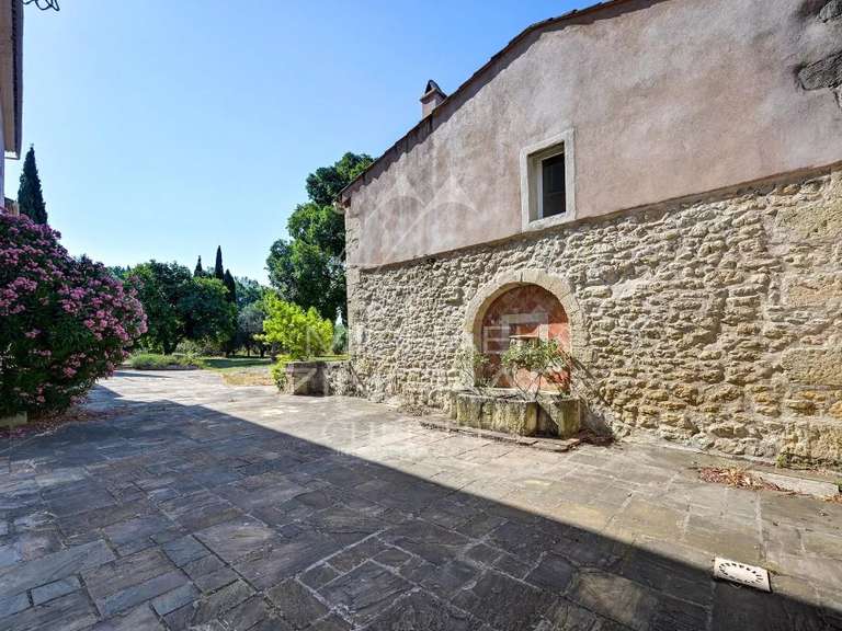 Propriété Salon-de-Provence - 7 chambres - 1100m²