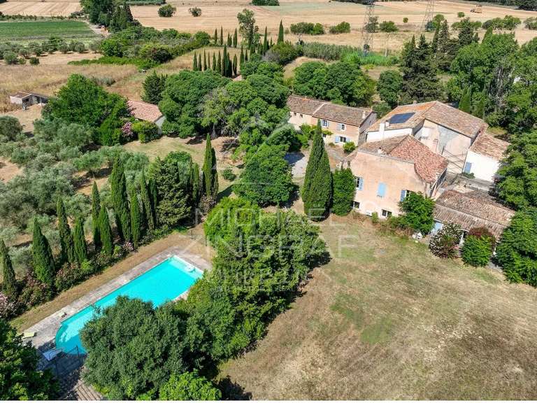 Propriété Salon-de-Provence - 7 chambres - 1100m²