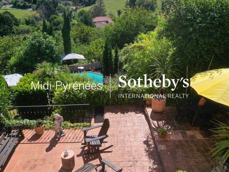 Maison Salvagnac - 6 chambres - 336m²