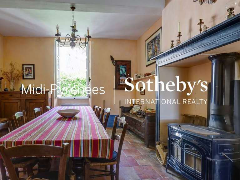 Maison Salvagnac - 6 chambres - 336m²