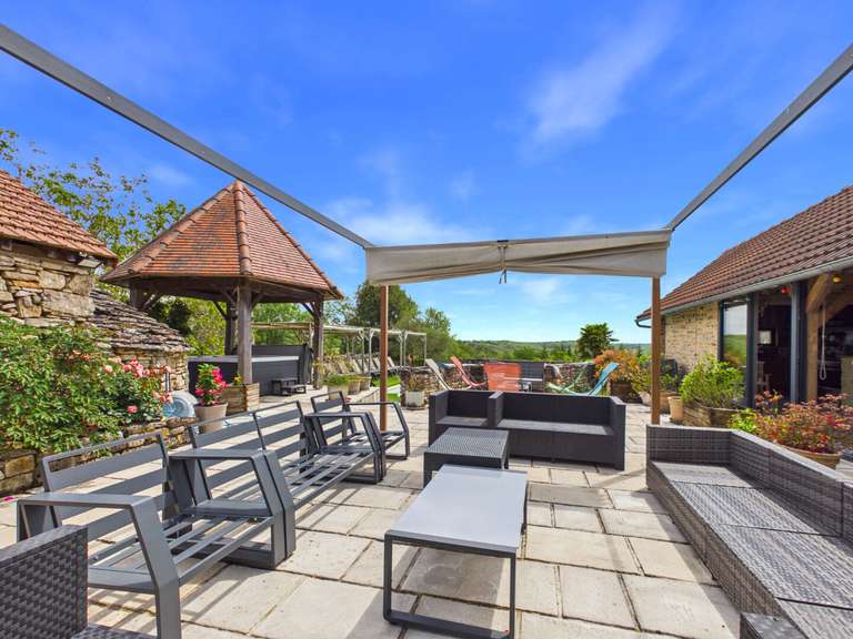 Maison Salvagnac-Cajarc - 7 chambres - 323m²
