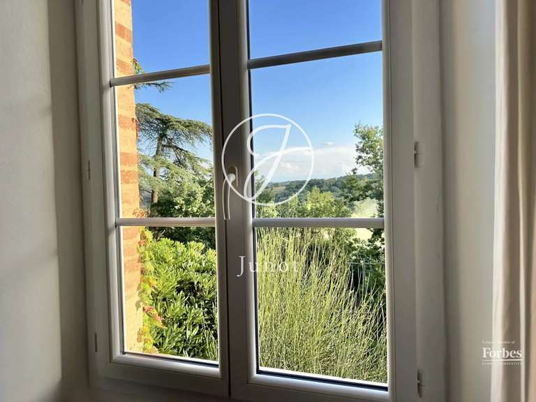 Property Samatan - 4 bedrooms - 421m²