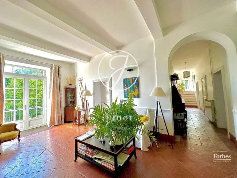 Property Samatan - 4 bedrooms - 421m²