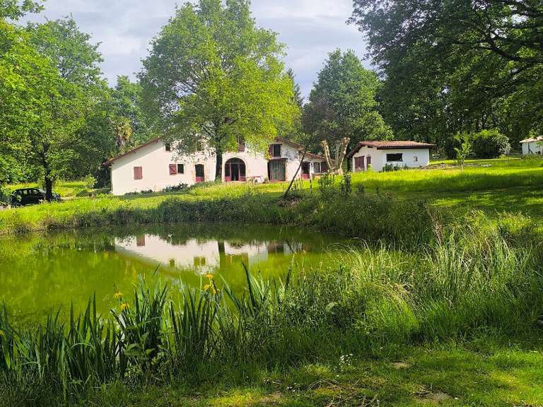 Maison Sames - 4 chambres - 330m²