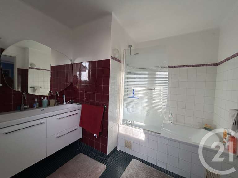 Maison Samois-sur-Seine - 6 chambres - 249m²