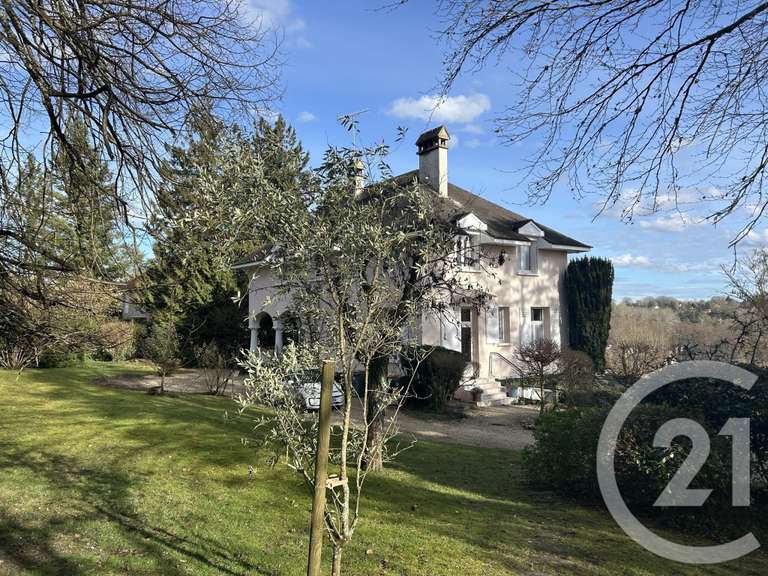 Maison Samois-sur-Seine - 6 chambres - 249m²