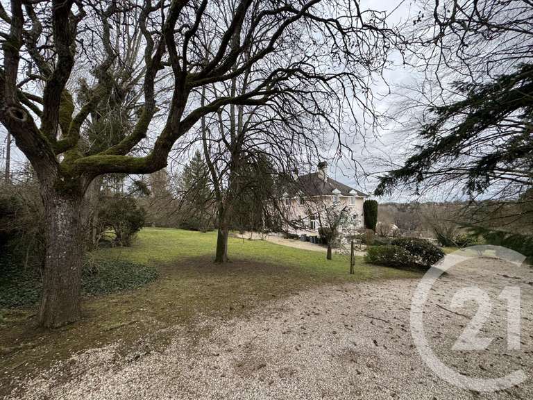 Maison Samois-sur-Seine - 6 chambres - 249m²