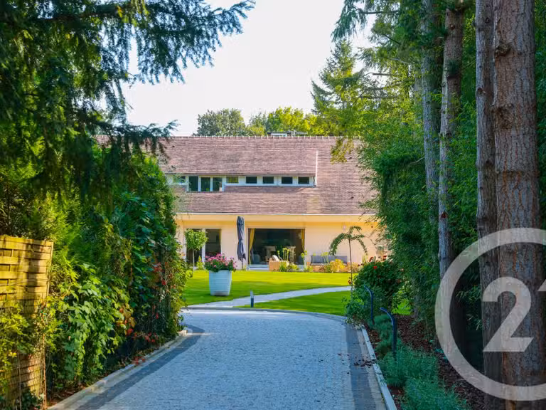 House Samoreau - 9 bedrooms - 390m²