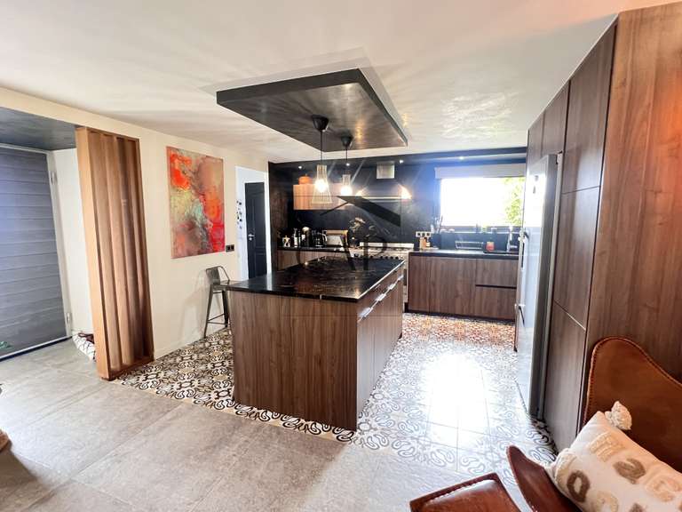 Villa San-Gavino-di-Carbini - 3 chambres - 129m²