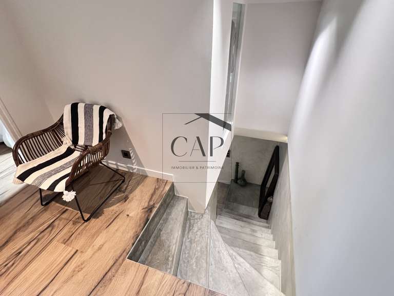 Villa San-Gavino-di-Carbini - 3 chambres - 129m²
