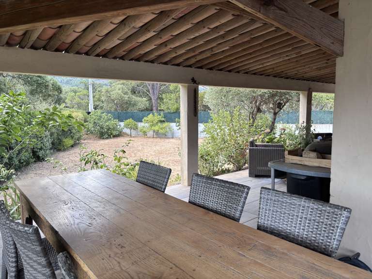 Villa San-Gavino-di-Carbini - 3 chambres - 120m²